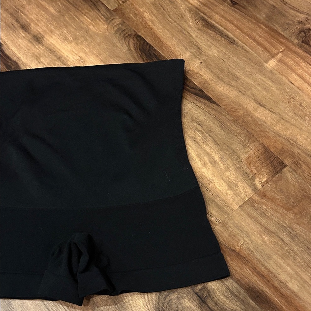 Tummy Control Spanks- Shapewear Shorts - Picture 3 of 6